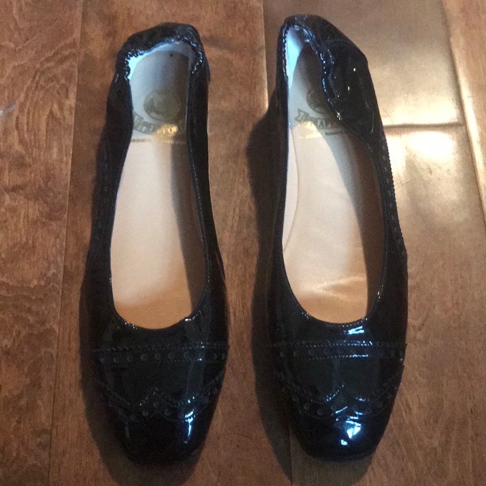 🖤Strafford Italian Oxford Patent Ballet Flats🖤